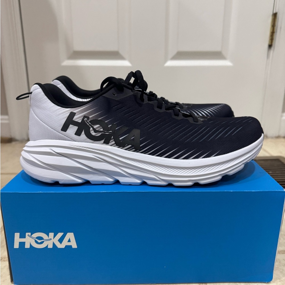 Hoka Rincon 3 Black/White Mens Sz 11